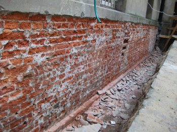 Statybinių medžiagų izoliacija. Hidroizoliacija. Mūrinių pastatų džiovinimas